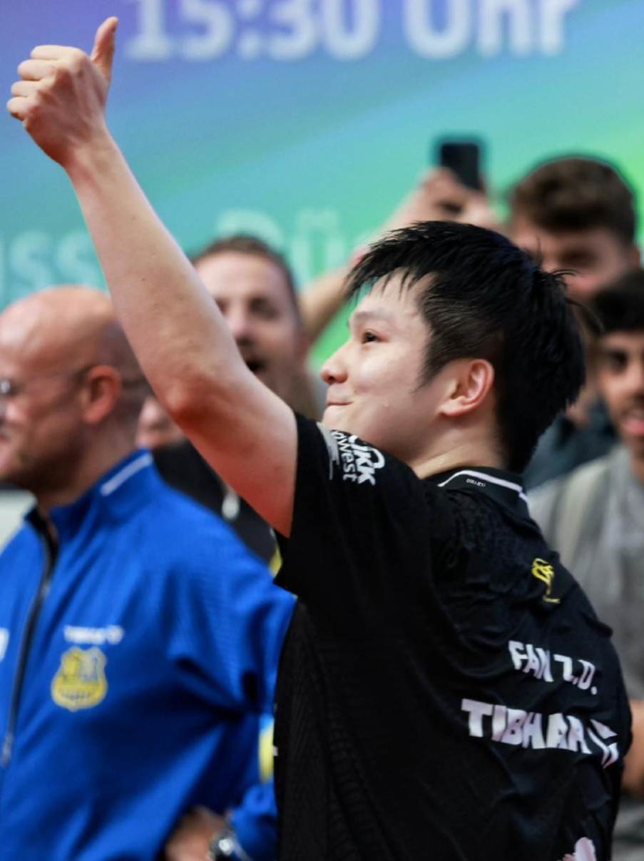 樊振东复出首秀出彩，曼城主场血战纽约尼克斯，豪取8连胜的简单介绍